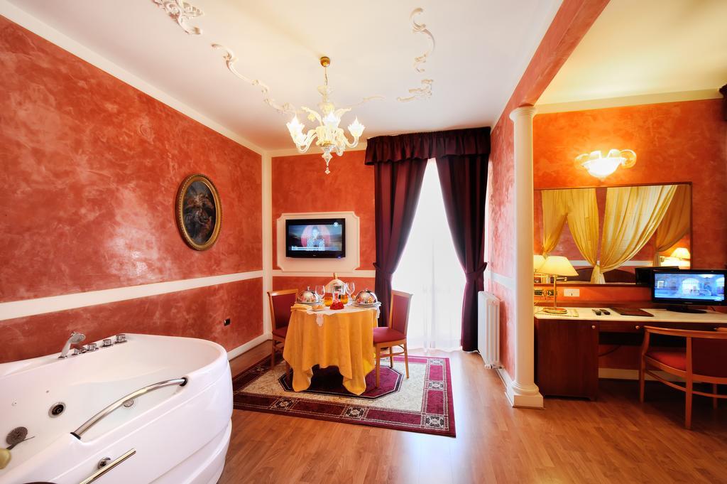 Hotel Benessere Villa Fiorita Colfiorito Eksteriør bilde