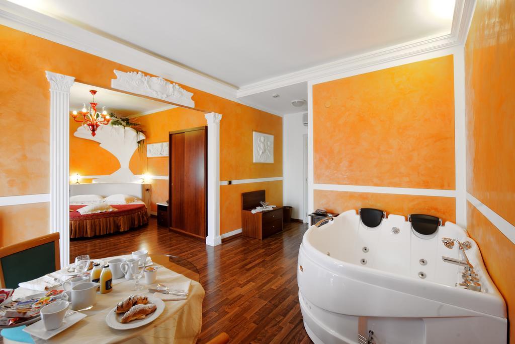Hotel Benessere Villa Fiorita Colfiorito Eksteriør bilde