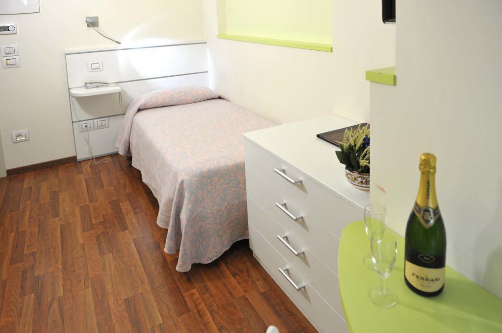 Hotel Benessere Villa Fiorita Colfiorito Eksteriør bilde